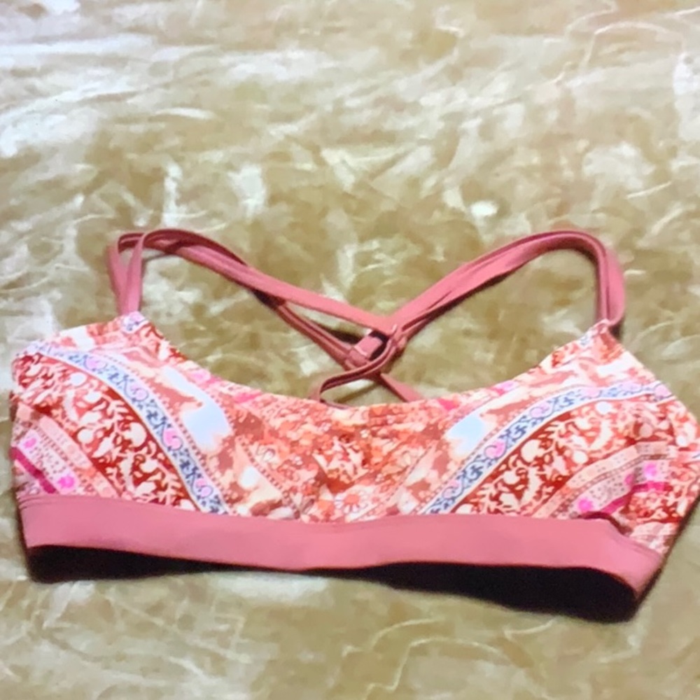 Xhilaration Bikini Top D/DD NWOT SW1-8